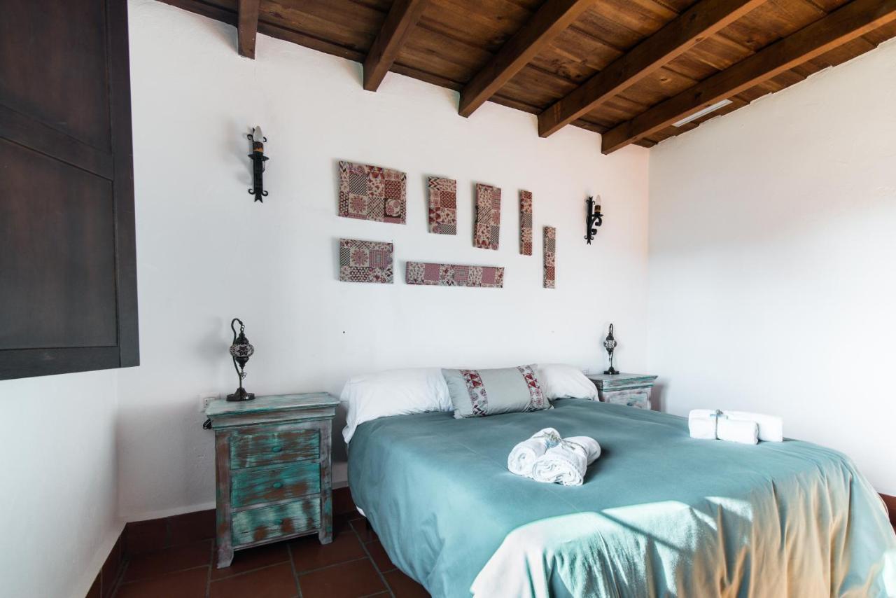 Hotel El Pueblo De Leo Badajoz Esterno foto